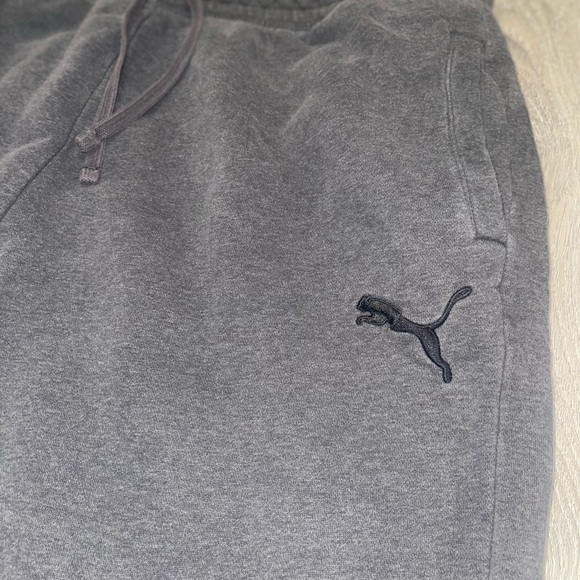 Dark Gray PUMA Mens XL Joggers Sweatpants - Picture 3 of 3